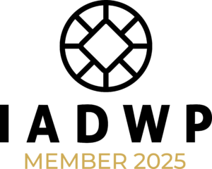 Member2025_Gold_negro